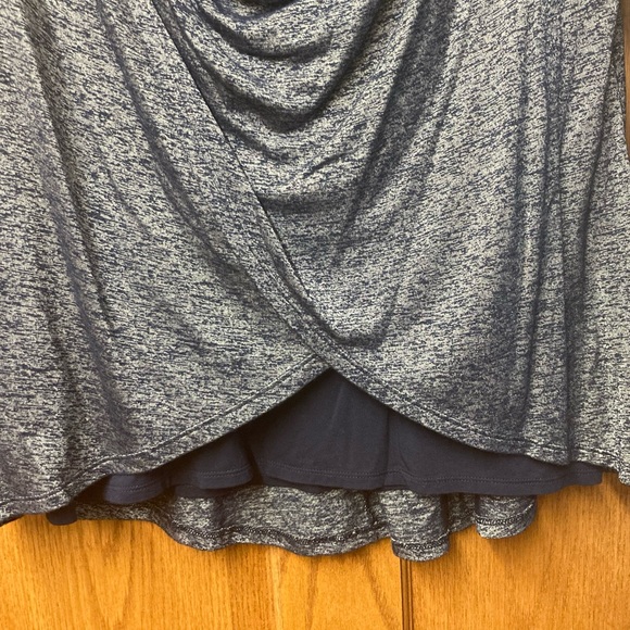 Beautiful blouse with draped front - Picture 3 of 5